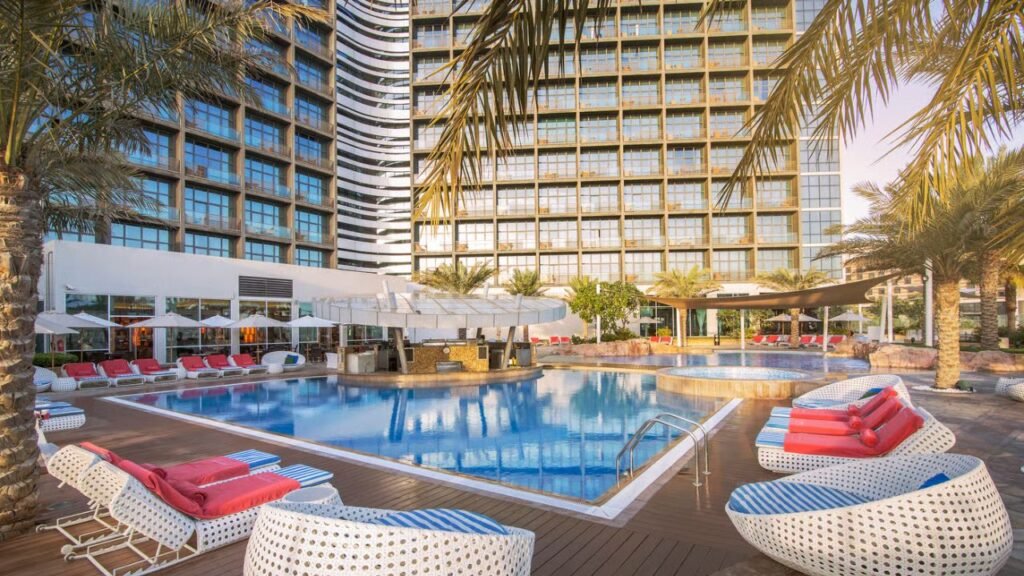 Swiming pool